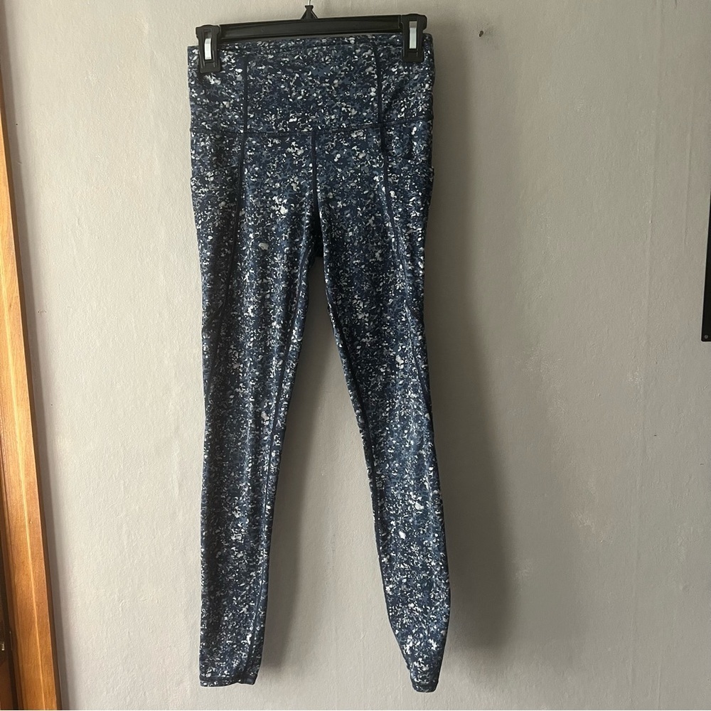 Athleta Blue Sandstone Salutation High Rise 7/8 Pocket Leggings Size XS